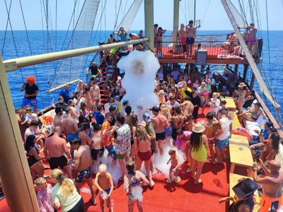 pirate tour