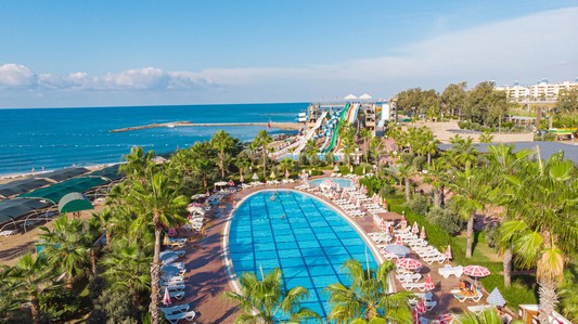 aquapark excursion-min-min