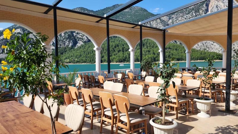 green canyon restaurant cenger