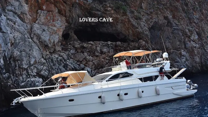 gulbahce private yacht