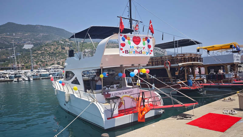 okurcalar private boat trip