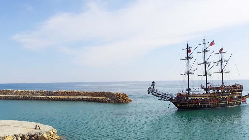 pirate boat avsallar