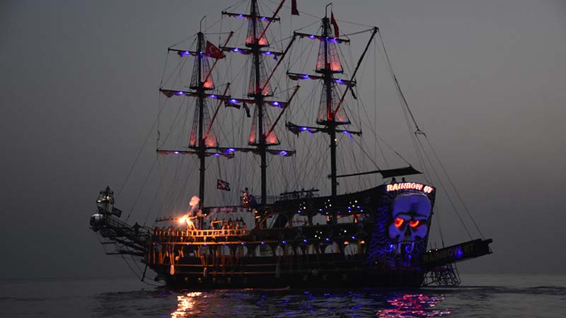 sunset boat alanya
