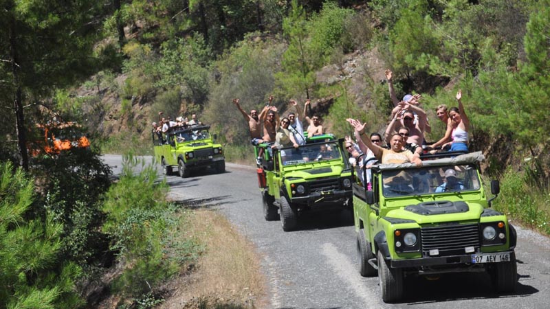 green jeep alanya