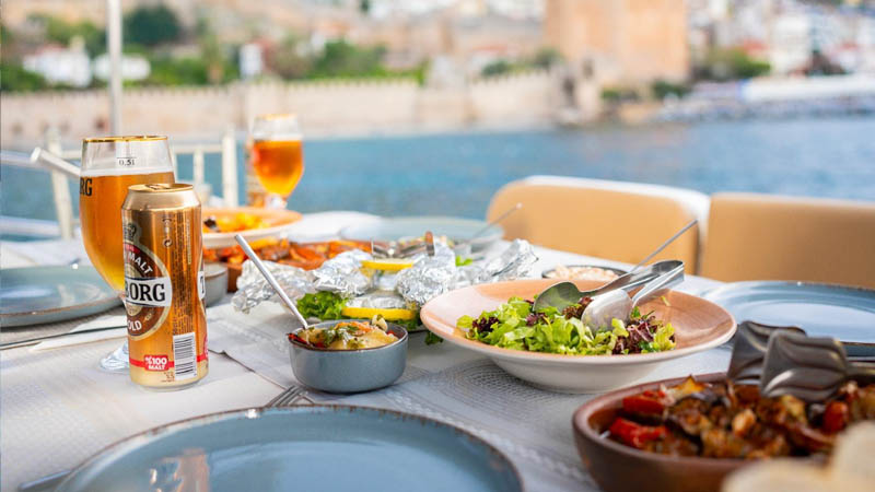 dinner on yacht alanya