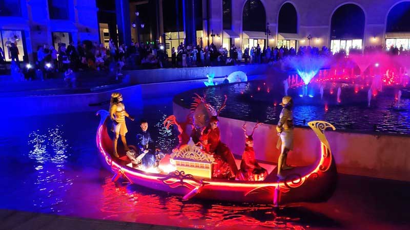 land of legends boat parade