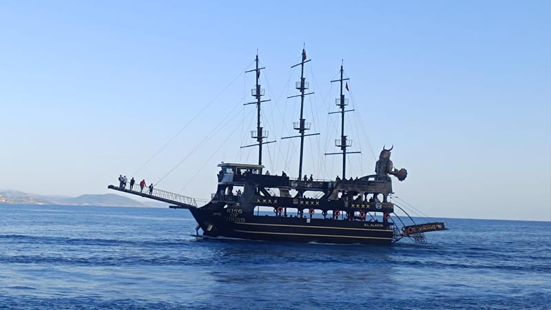 pirate boat tour alanya