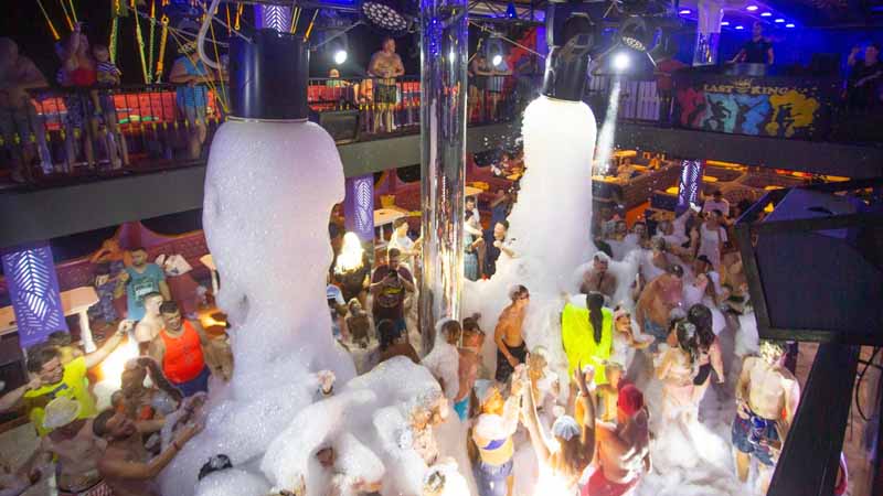 alanya night foam party boat